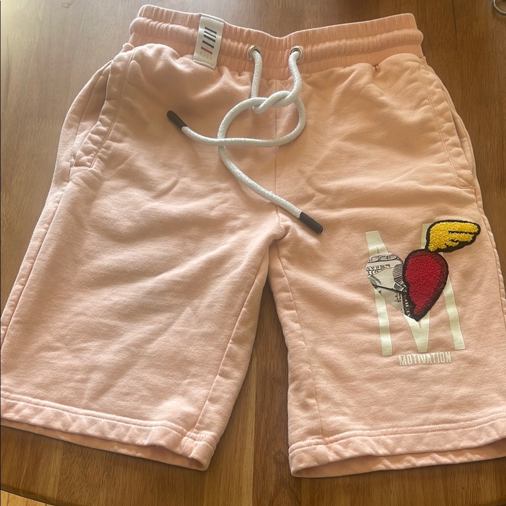 Loop light Pink/coral Shorts with Heart and Wing Patch motivation